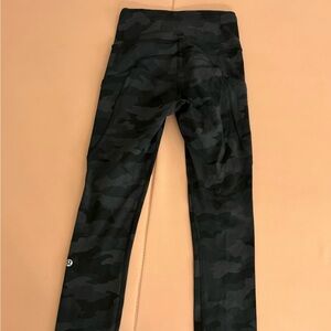 Lululemon Black/Camo leggings